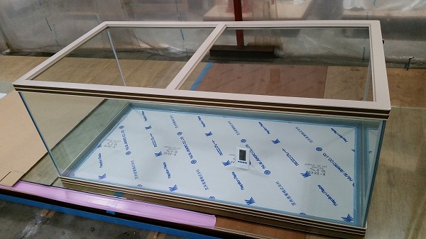 シーホース水槽Ｗ枠