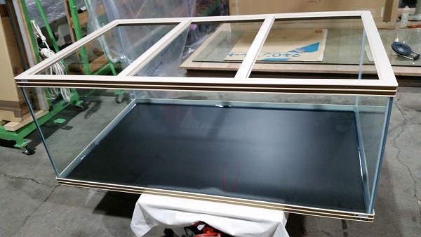 シーホース水槽Ｗ枠