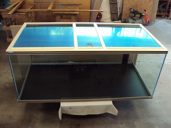 シーホース水槽Ｗ枠