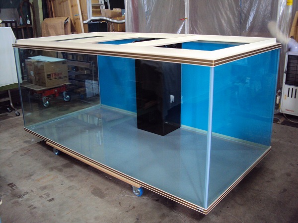 シーホース水槽Ｗ枠